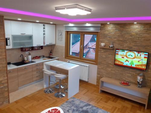 Apartamento Hisar 1