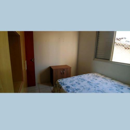 Quarto Em Apto Santa M�nica