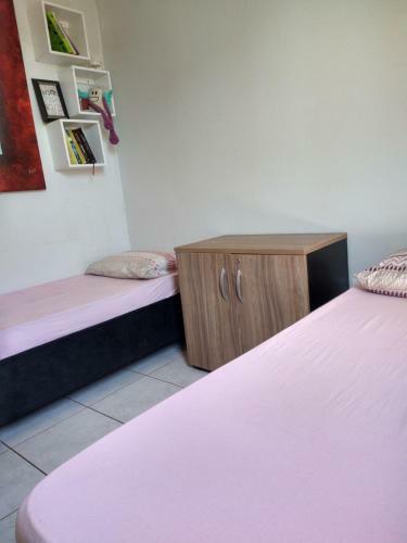 Quarto Em Apto Santa M�nica