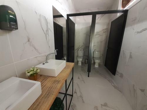 Hostal Vale Da Geada