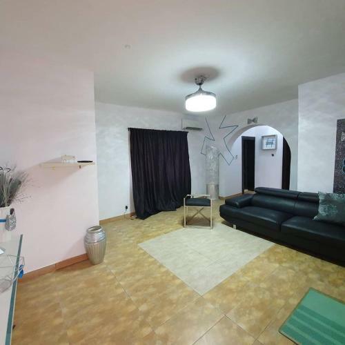 Smith?s Apartment