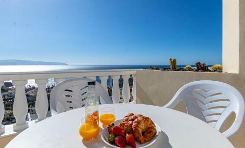 Los Gigantes Cliffs Apartment