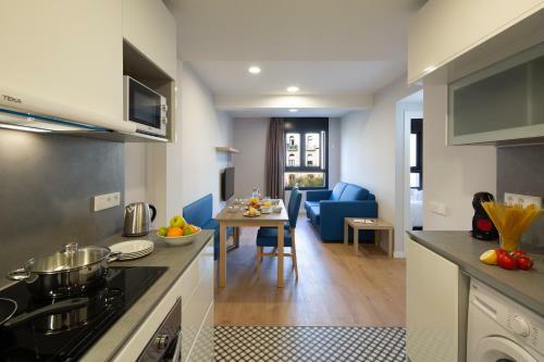 Apartaments Rambla 68