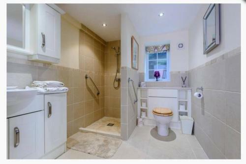 Adorable 2 Bedroom Countryside Guesthouse