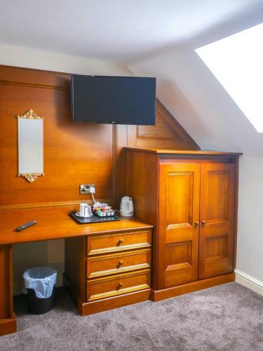 Posada Crown & Anchor Inn