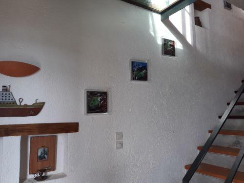 Red Art Maisonette