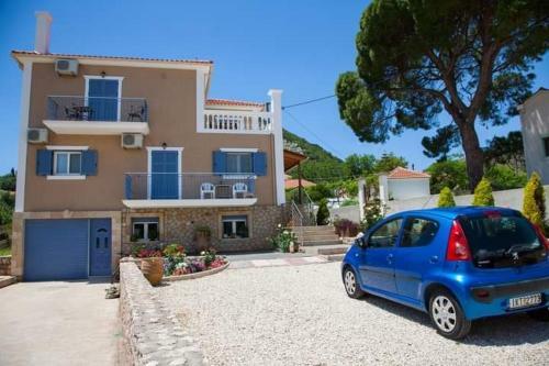 Mandi's Apartments