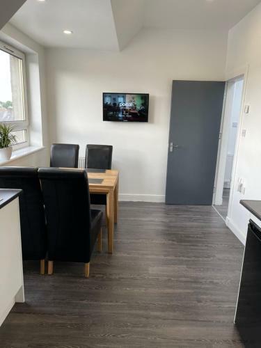 Premier 2 Bedroom Apartment D