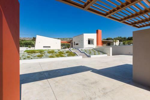 Villa Aori