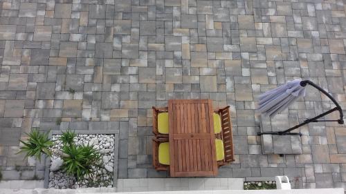 Apartments With A Parking Space Makarska - 16496