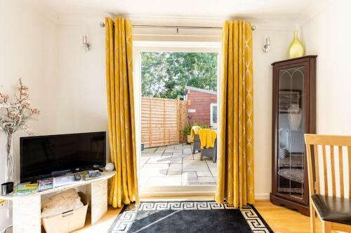 Apartamento Superb Annexe, South Facing Patio, Drive Parking