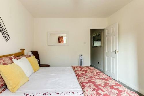 Apartamento Superb Annexe, South Facing Patio, Drive Parking