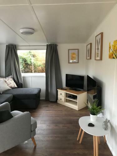Daffodil Lodge