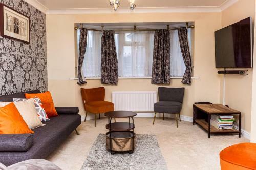 Burnham House - Labrad Homes