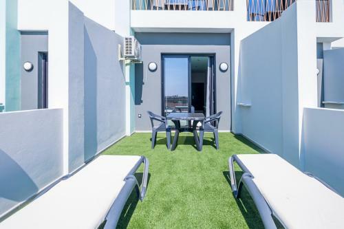 Hostal On The Residence