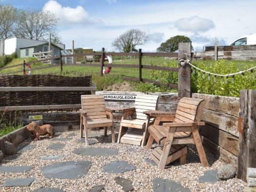 The Hays Annexe