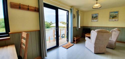 Lodge Lynstone Lakes