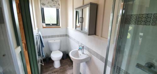 Lodge Lynstone Lakes