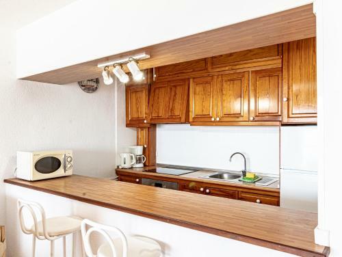 Oceanfront Neptuno Apartment