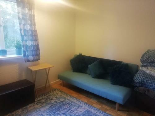 Single Bedroom In A Cozy Maisonette - Bushey