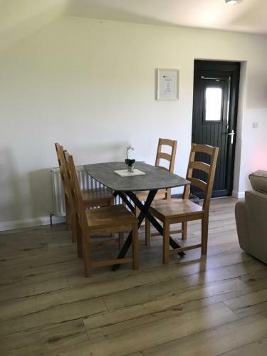 Meadow View Apartment