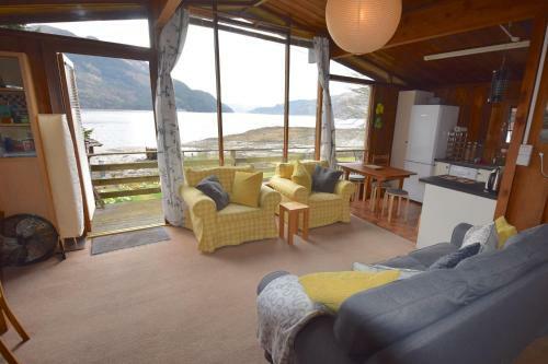 Dalriada By Loch Goil