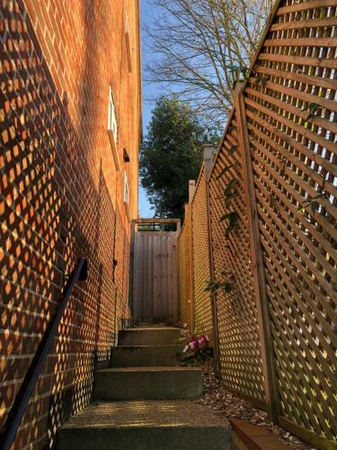 Stylish 2 Bed Apartment Next To The Norfolk Broads