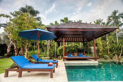 Baan Pinya Chic Three Bedroom Pool Villa