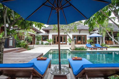 Baan Pinya Chic Three Bedroom Pool Villa