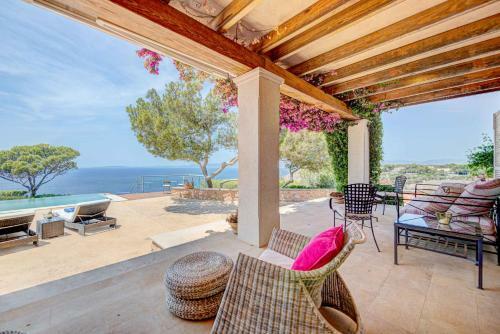 Villa Enfrente Del Mar Cerca de Badia Blava