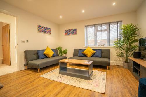 Mill Road Apartment First Floor