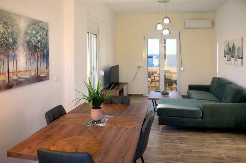 Thalia Apartments