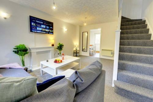 Waveley House