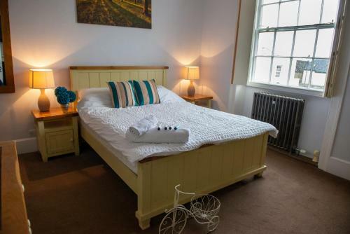 La Siesta At The Vale Hotel