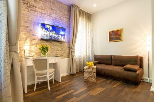 Hostal Pellegrini Luxury Rooms