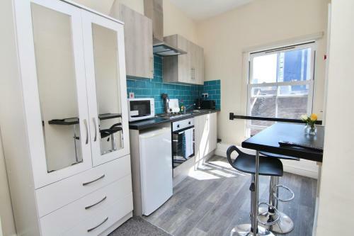 Apartamento Cute Studio 4 Mins Walk To Planet Ice, Sleeps 3