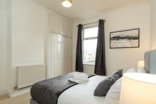 Barras House