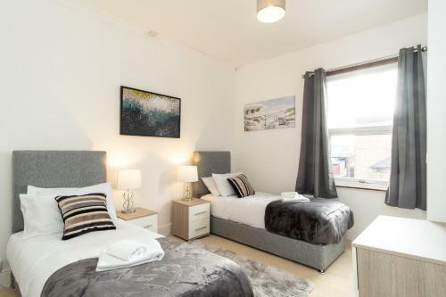 Barras House
