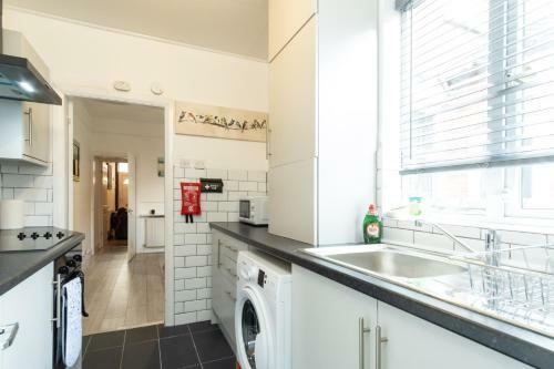 Barras House
