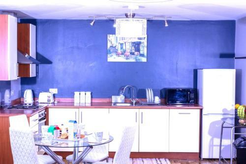 Allen Luxury Apartment