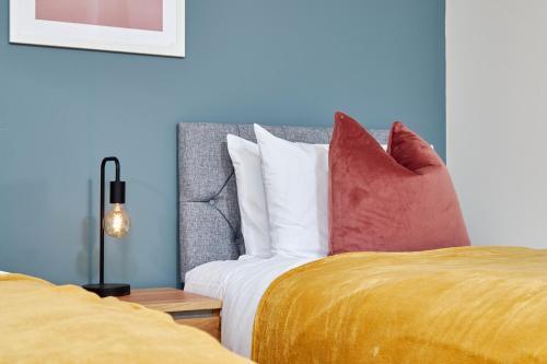 Fantastic Brand New 3br House Wparking Sleeps8