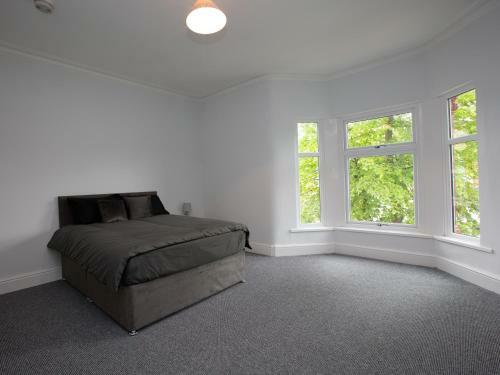 Hostal Townhouse @ 97 Ruskin Road Crewe