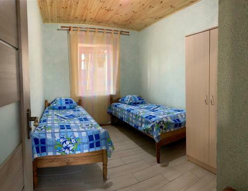 Hostal Azovmore Tut