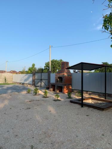 Hostal Azovmore Tut