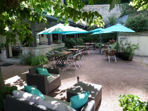 Hotel Logis Hostellerie Des Monts Jura