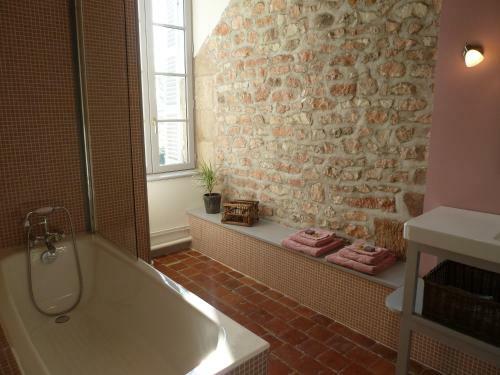 Bed & Breakfast Ch�teau De Clusors