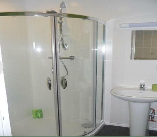 Apartamento Comfortable Ensuite Rooms, Plymouth - Sk