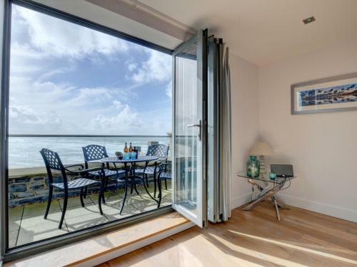 Apartment 2 Ocean Point