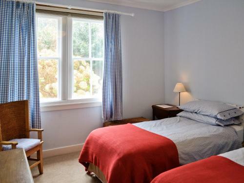 Seaview Cottage - 27991