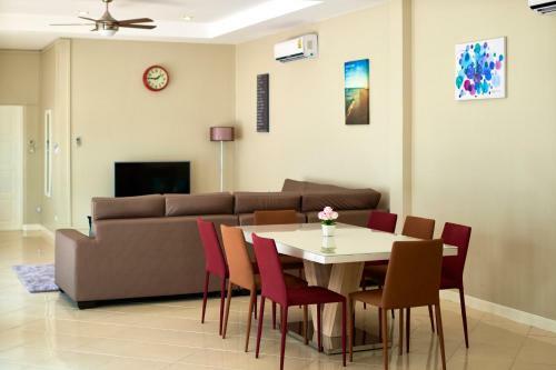 Big Area!! Cozy Beach Pool Villa 5 Private Bedrooms